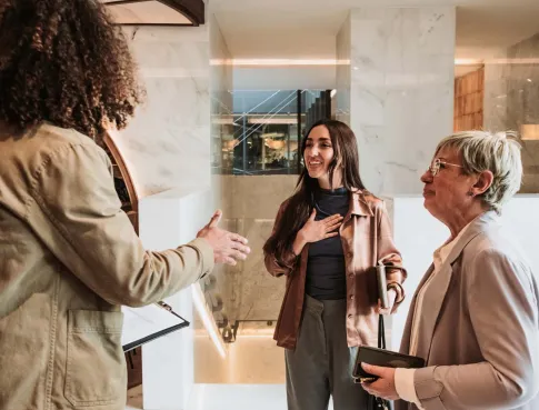 Plus de 100 entretiens réalisés le 1er mois