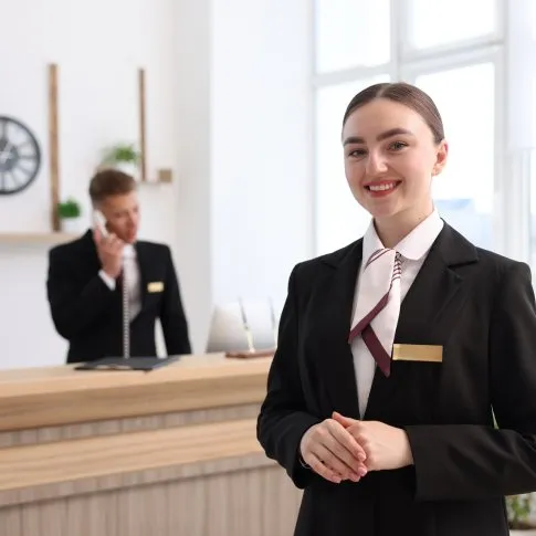 bachelor-hospitality-management-tunon-formation-my-french-degree