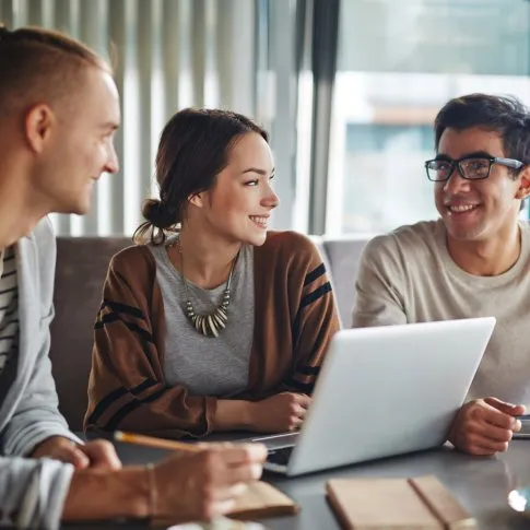 marketing-communication-iscom-formation-my-french-degree-1